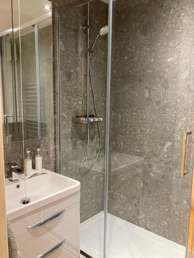 Olive Tree Apartment Hove Екстериор снимка