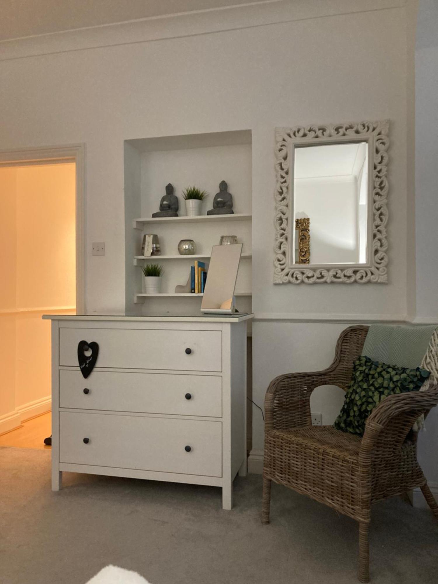Olive Tree Apartment Hove Екстериор снимка
